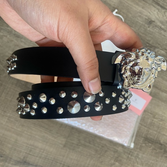 NWT Versace Limited Edition La Medusa Stud Belt